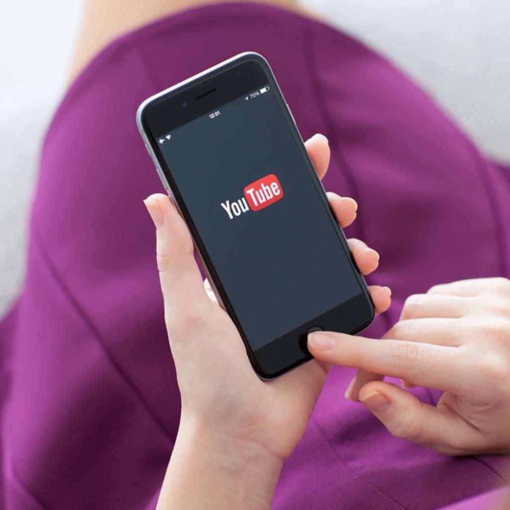FACEBOOK VS. YOUTUBE