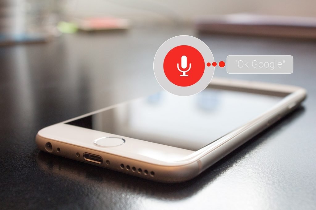Tendencias digitales 2020: Búsqueda por voz y sus avances