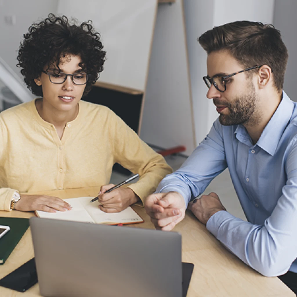 ¿Por qué necesita un especialista en SEO para posicionar su negocio en línea?